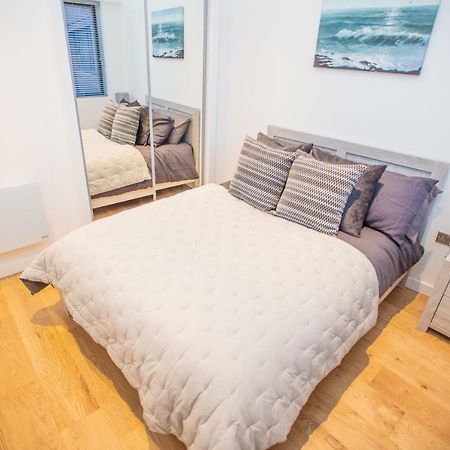 Stylish And Clean 1 Bed Apartment Maidenhead Town Center Eksteriør bilde