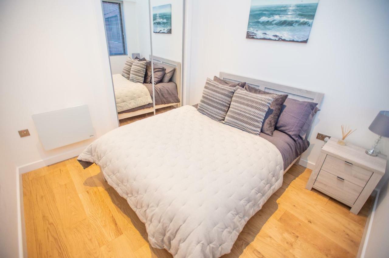 Stylish And Clean 1 Bed Apartment Maidenhead Town Center Eksteriør bilde