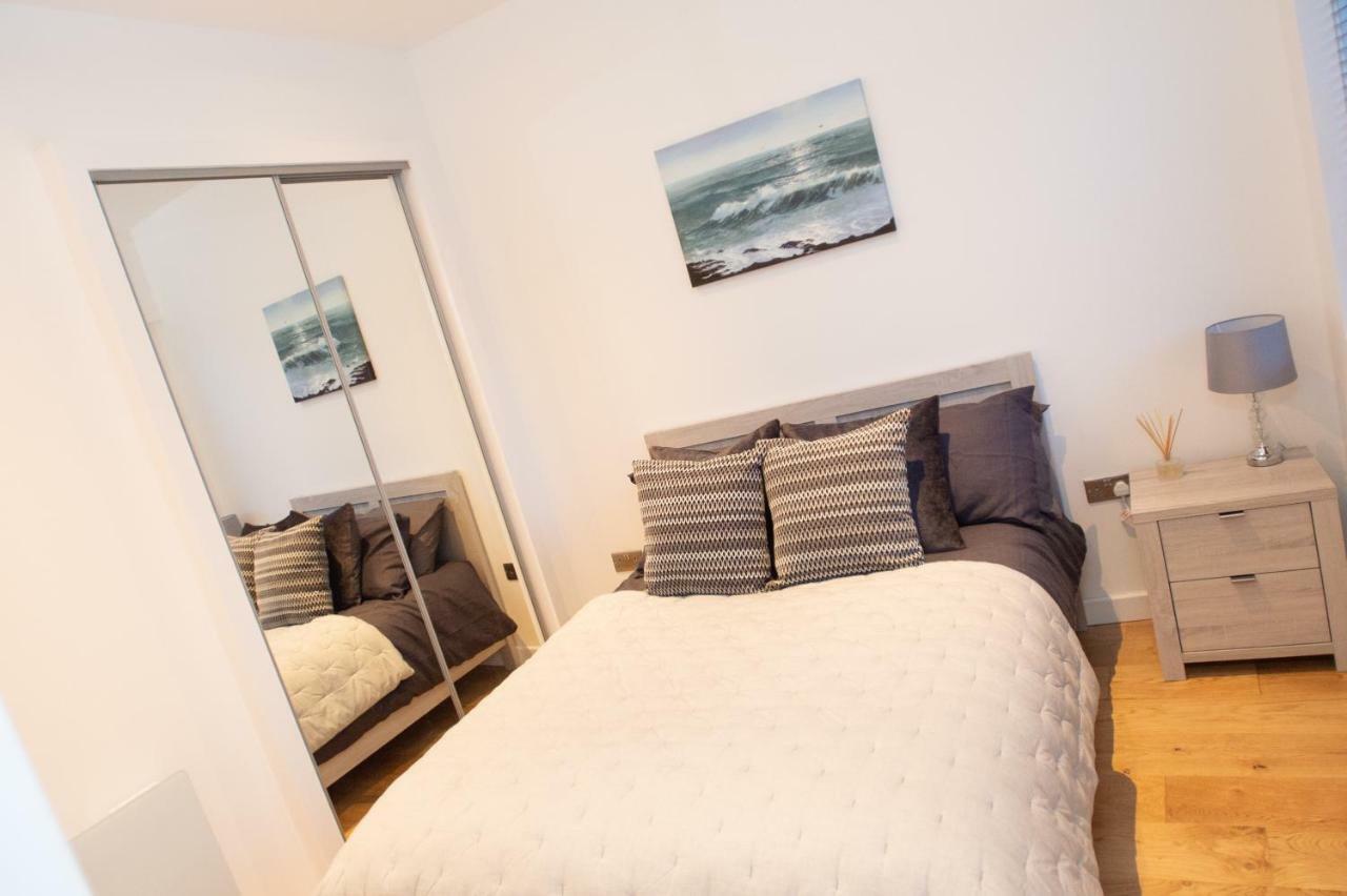 Stylish And Clean 1 Bed Apartment Maidenhead Town Center Eksteriør bilde