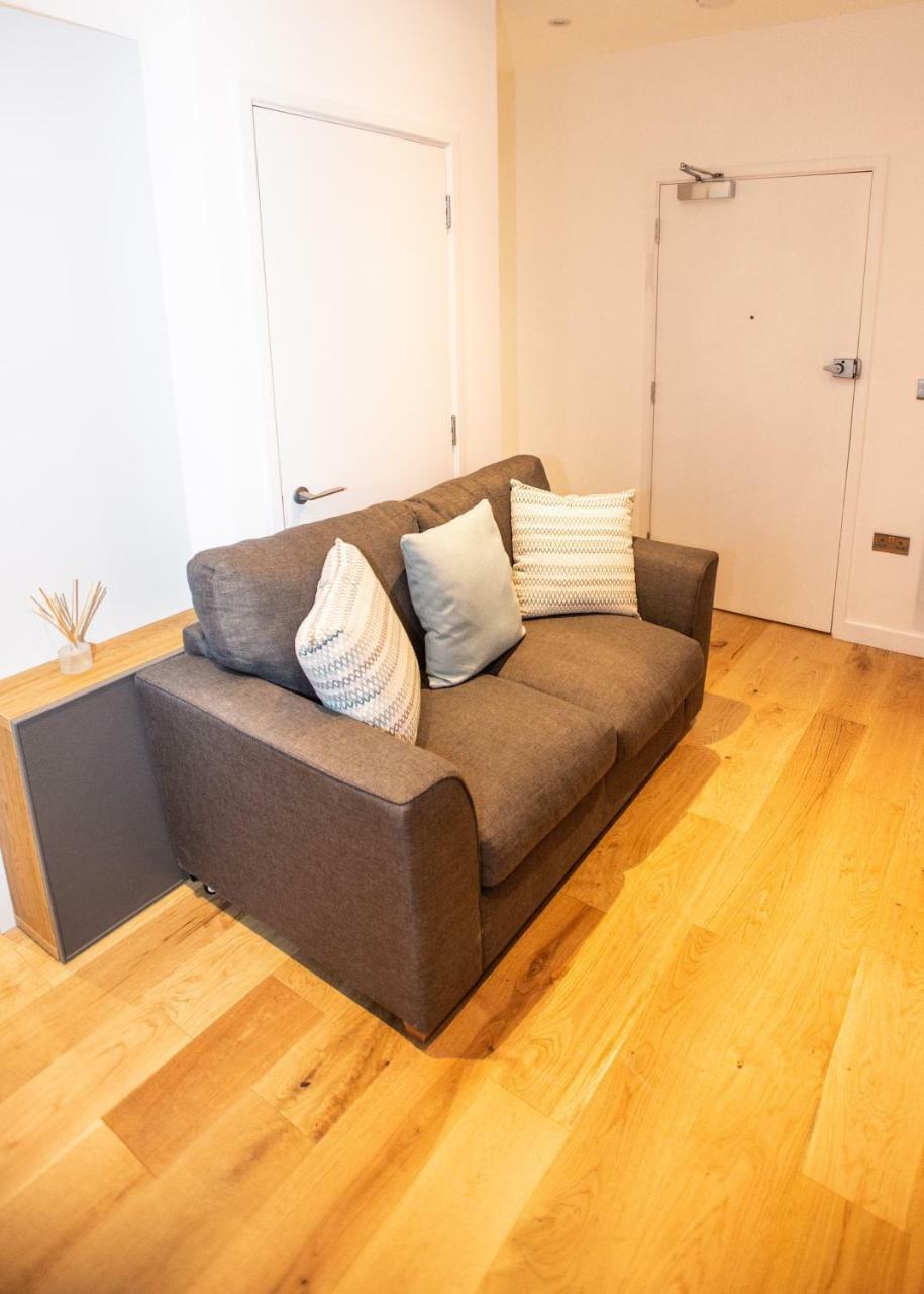 Stylish And Clean 1 Bed Apartment Maidenhead Town Center Eksteriør bilde